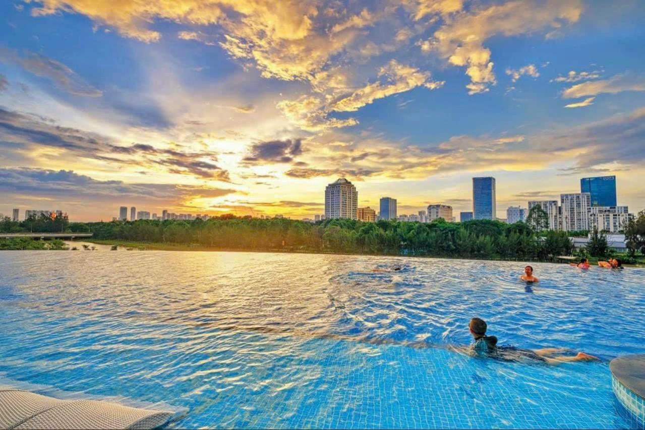The Peak Midtown Twobedroom With Balcony Bandar Ho Chi Minh Luaran gambar