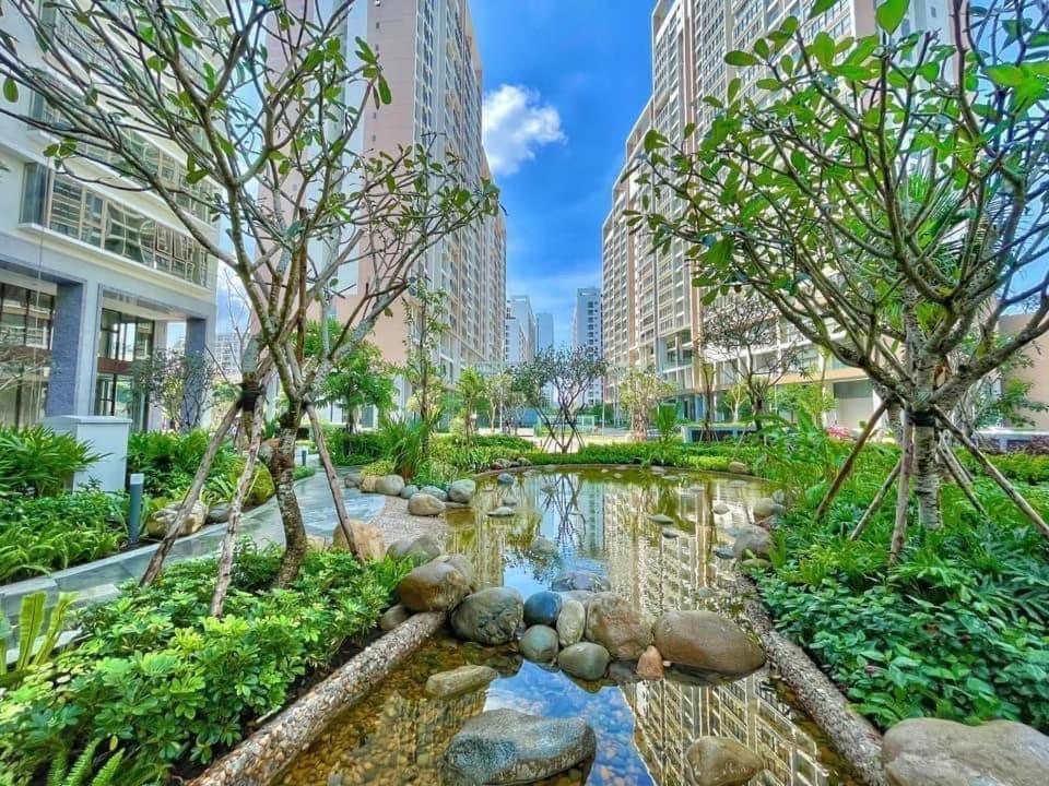 The Peak Midtown Twobedroom With Balcony Bandar Ho Chi Minh Luaran gambar